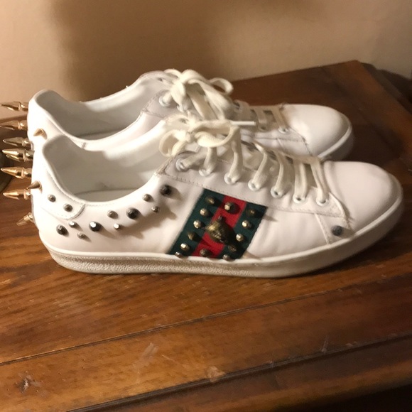 Gucci Ace Punk Studs Leather low top sneakers - Picture 2 of 7